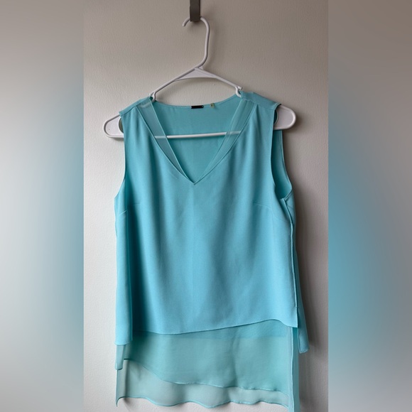Elie Tahari Tops - Elie Tahari Sleeveless V-Neck Chiffon Layered Tank - Aqua Blue